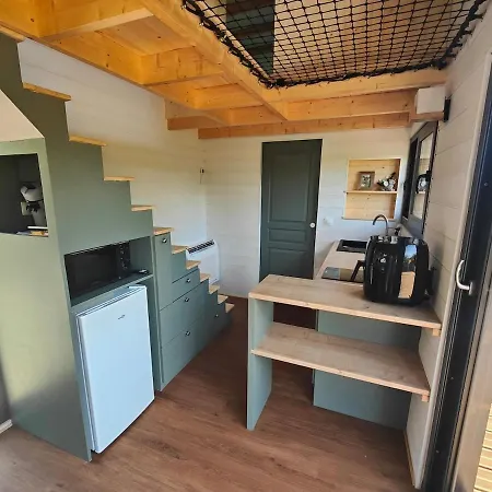 شاليه Tiny House Le Petit Nid Du Pre